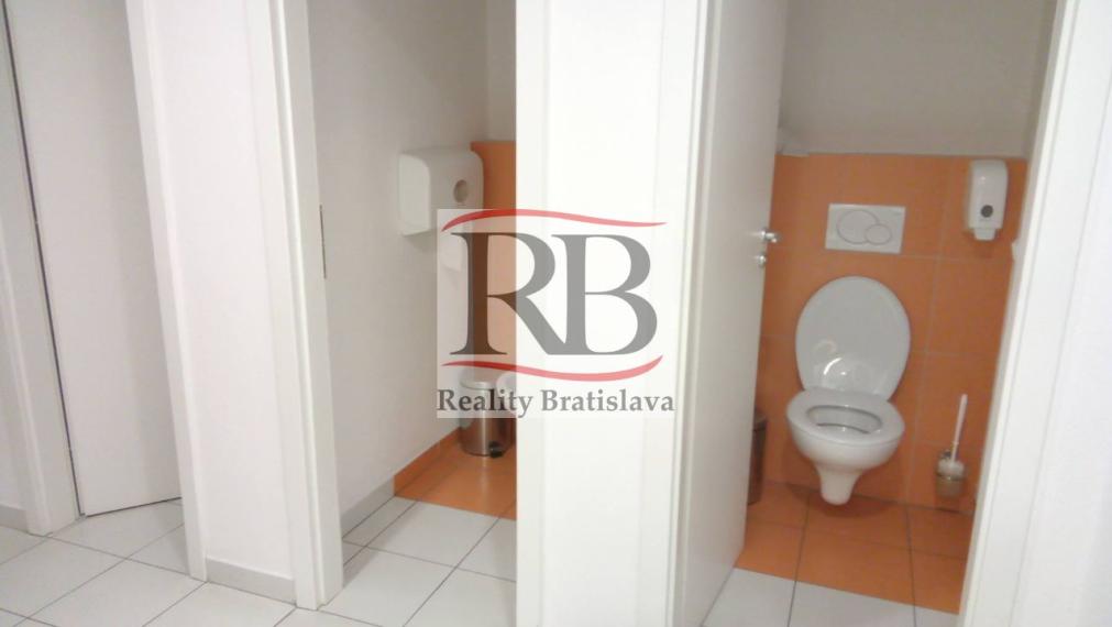 Kancelárie na prenájom, Rožňavská, Bratislava II