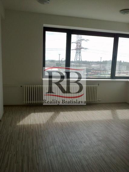 Kancelárie na Vajnorskej ulici, Bratislava III