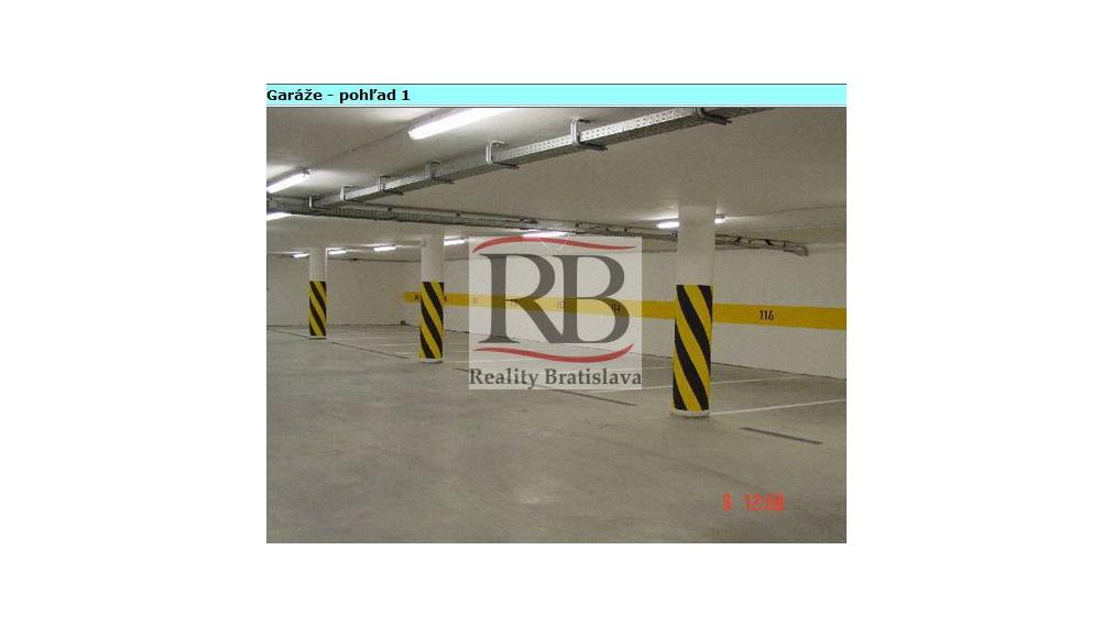 Open-space kancelárske priestory v Starom Meste na Palisádach