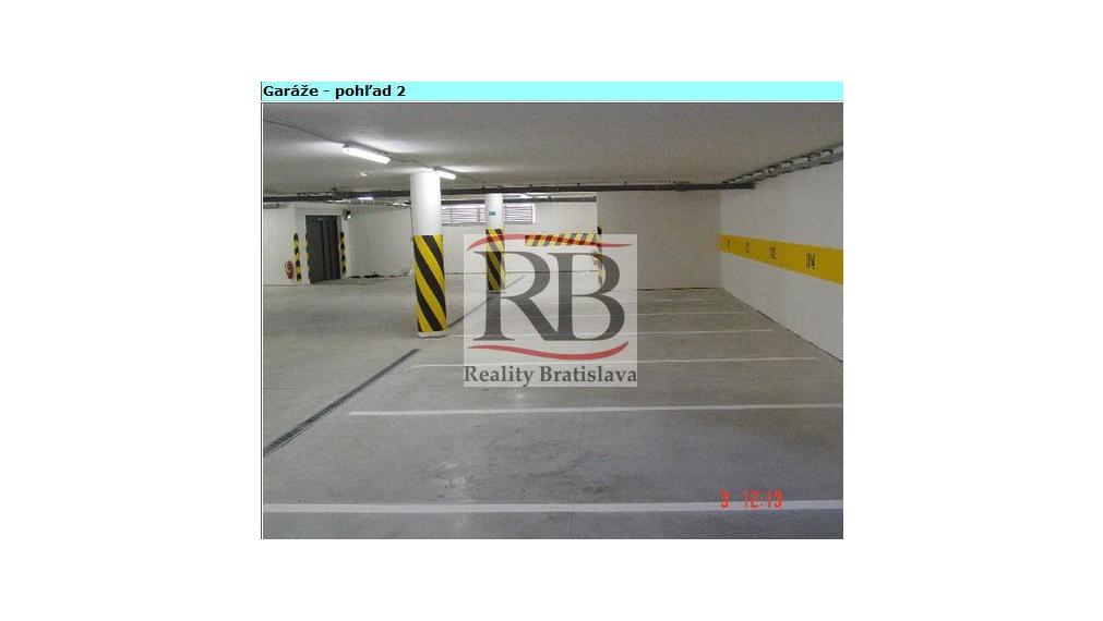 Open-space kancelárske priestory v Starom Meste na Palisádach