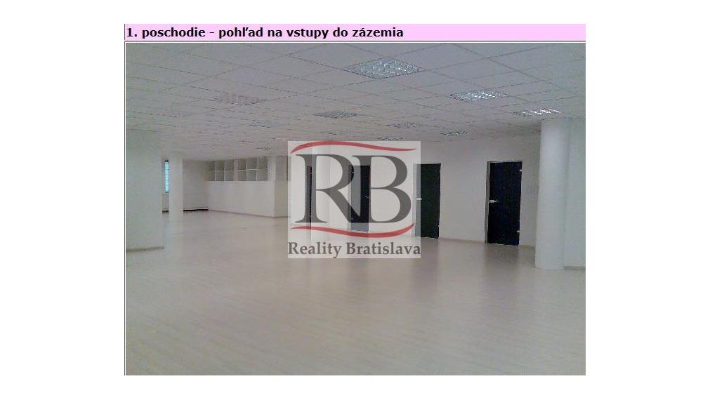 Open-space kancelárske priestory v Starom Meste na Palisádach