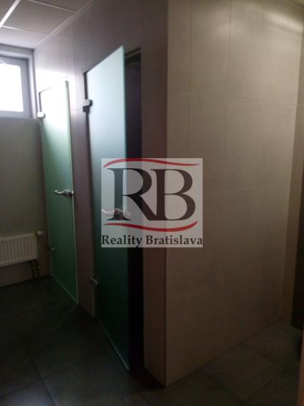 Open-space kancelárske priestory v Starom Meste na Palisádach