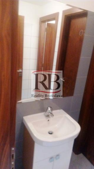 Kancelárie na prenájom, Svätoplukova - Ružinov