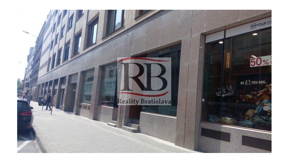 Obchodný priestor na Gorkého ulici v Starom meste, Bratislava I