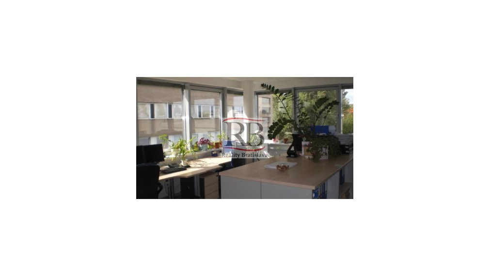 Kancelárske priestory na Krajnej ulici, Ružinov