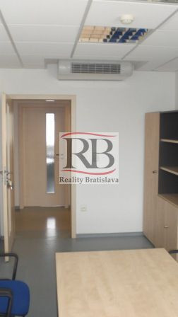 Kancelárske priestory na Krajnej ulici, Ružinov