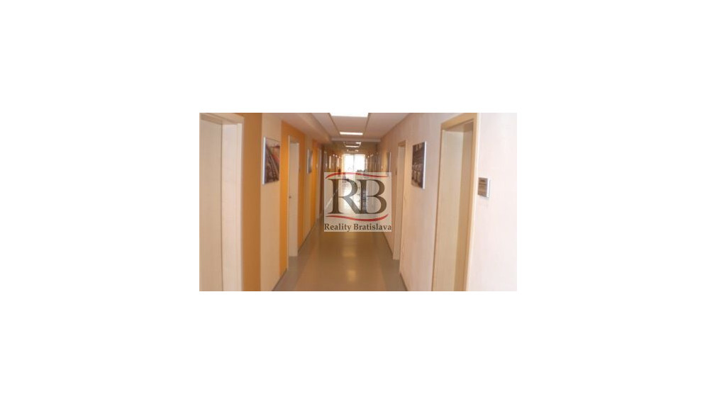 Kancelárske priestory na Krajnej ulici, Ružinov