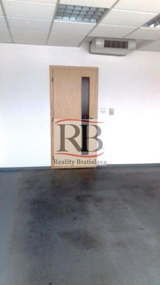 Kancelársky priestor na Krajnej ulici, 22,08m2