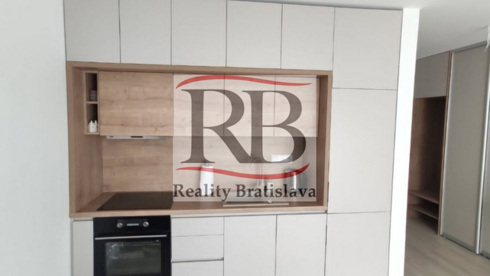 Na prenájom nový presvetlený 1-izbový byt na Jarabinkovej ulici v projekte Jarabinky v  Ružinove