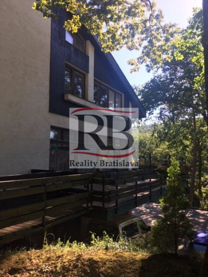 Chata pri jazere na predaj, Stará Turá - Dubník