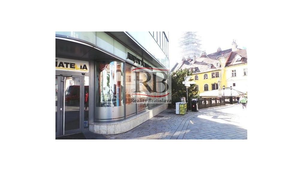 Obchodný priestor 363m² v BA I - Starom Meste na prenájom