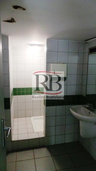 Obchodný priestor 363m² v BA I - Starom Meste na prenájom