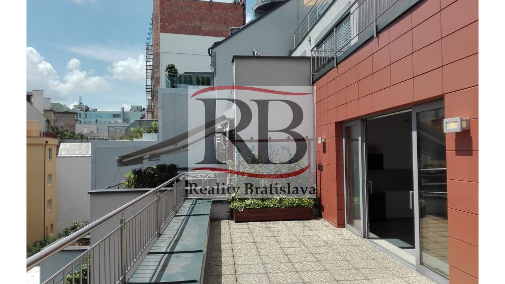 Reprezentatívny kancelársky celok s veľkou terasou na Dunajskej ulici, BAI