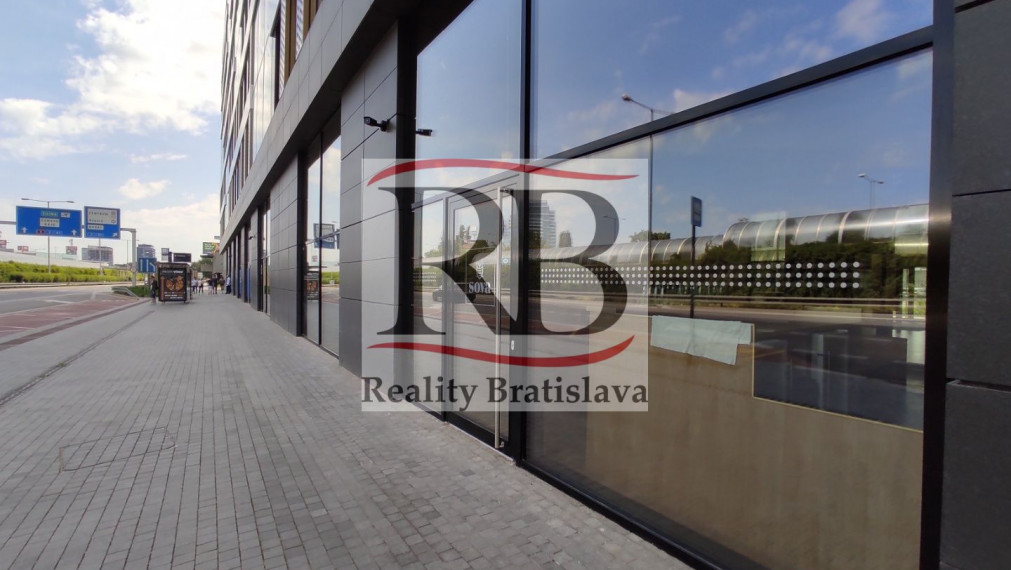 Obchodné priestory v novostavbe EINPARK, Bratislava-Petržalka
