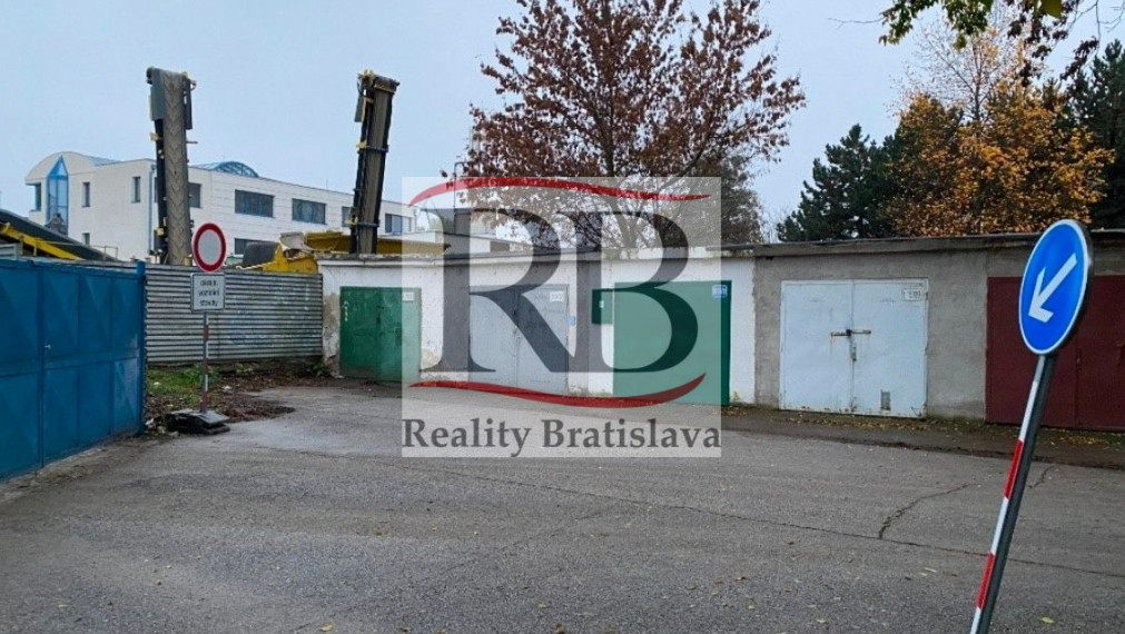 Na predaj garáž na Valchárskej ulici, BA-Nivy