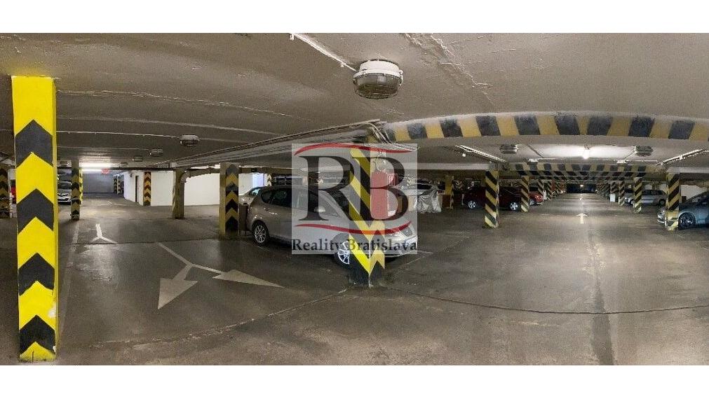 Garážové státie na Stodolovej ulici na predaj