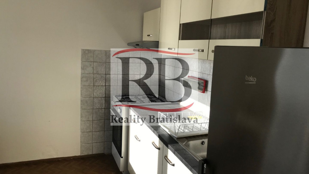 Byt na prenájom - ul. Bučinová, Bratislava II TOP