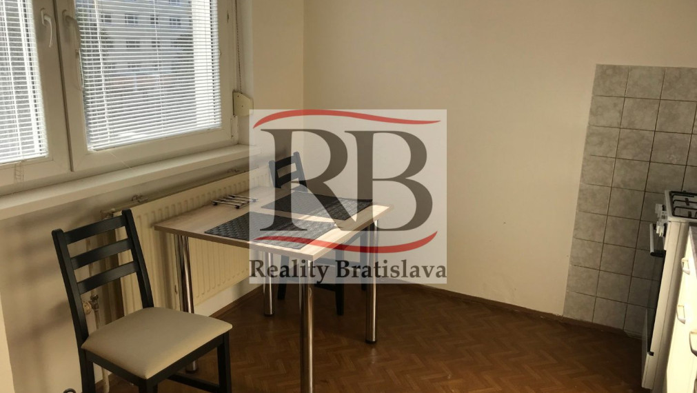 Byt na prenájom - ul. Bučinová, Bratislava II TOP