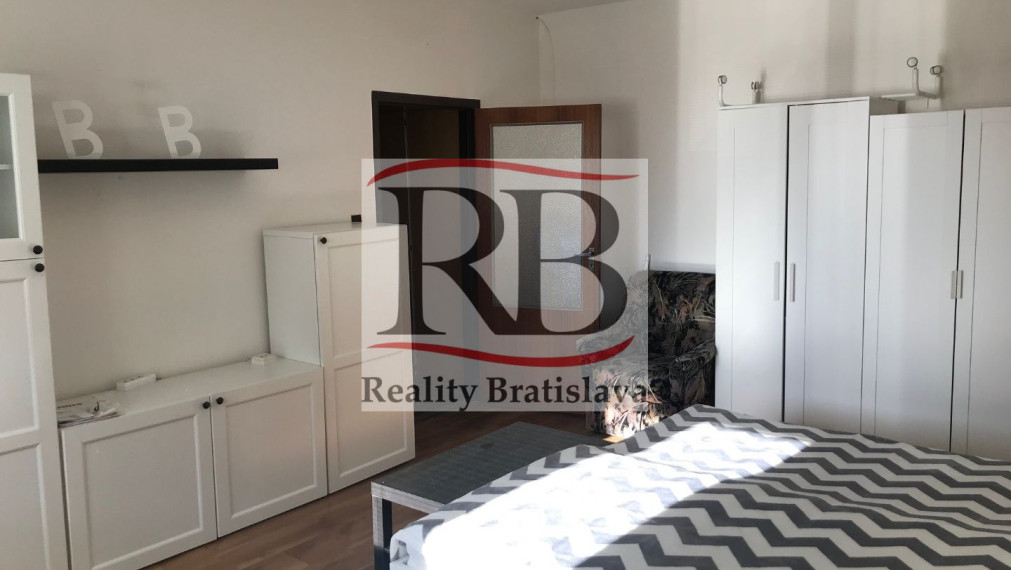 Byt na prenájom - ul. Bučinová, Bratislava II TOP