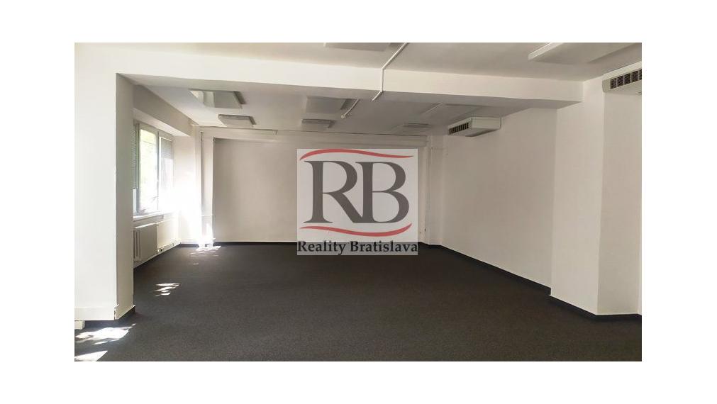 Kancelária 72,9m² v BA III na prenájom