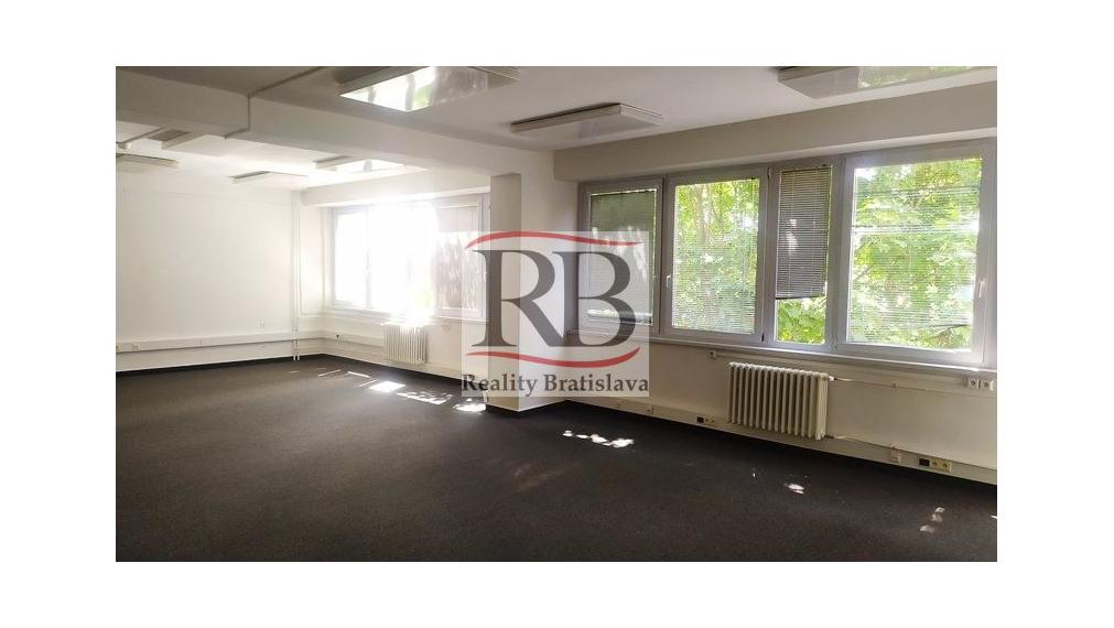 Kancelária 72,9m² v BA III na prenájom