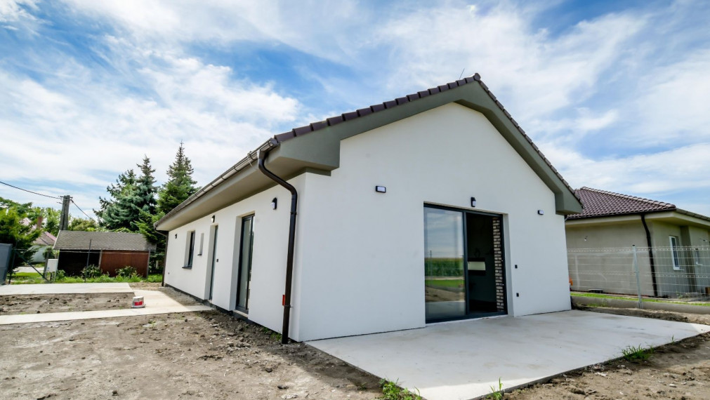 Novostavba rodinného domu, Dobrohošť