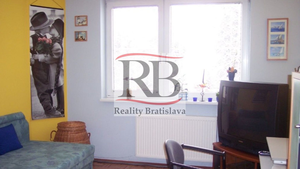 Na predaj rodinný dom na Orenburskej ulici v Podunajských Biskupiciach TOP