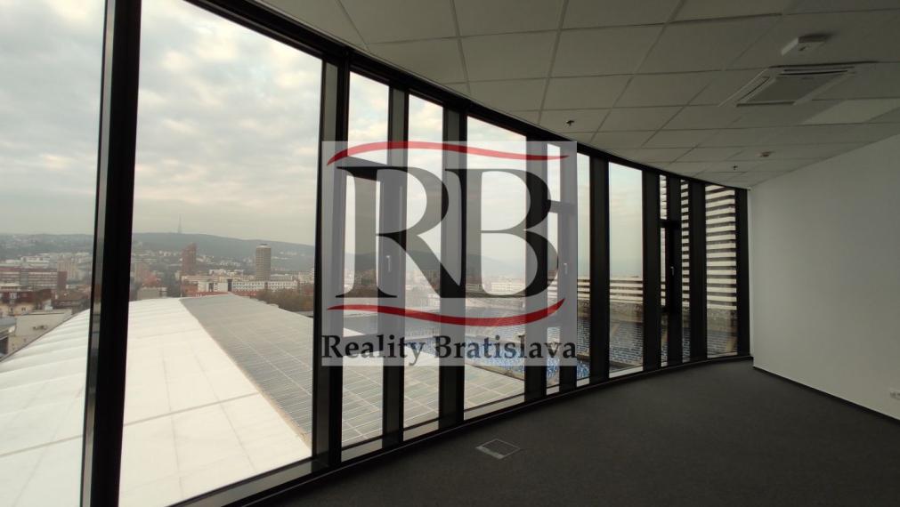 Administratívne priestory v TOWER 5 v tesnej blízkosti štadióna Tehelné Pole, Kalinčiakova, BA3