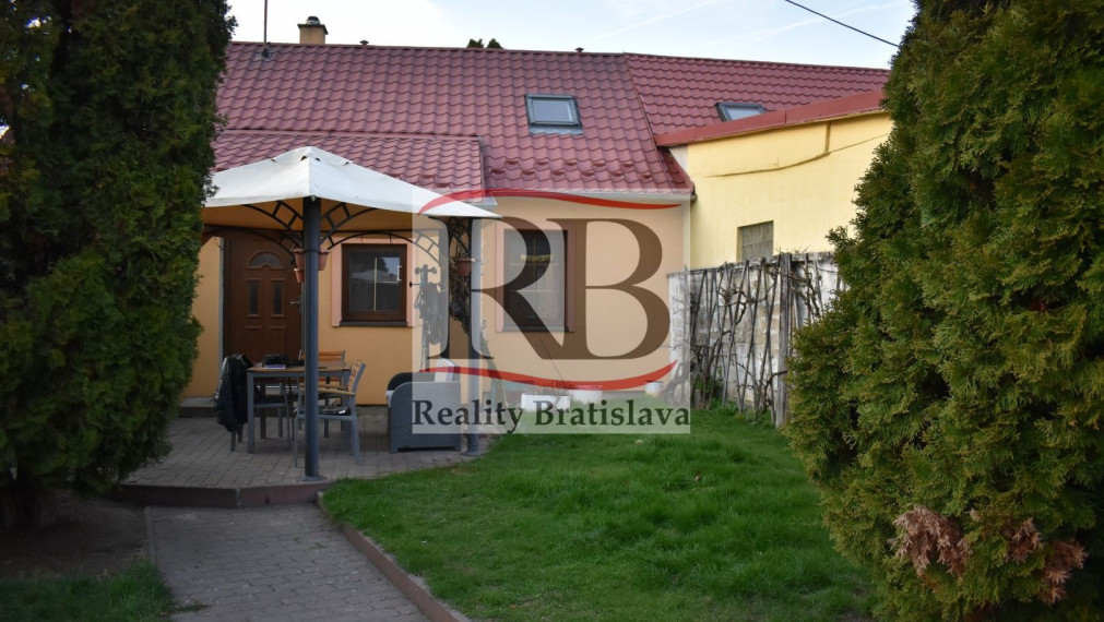 Zariadený 3i rodinný dom v obci Gajary