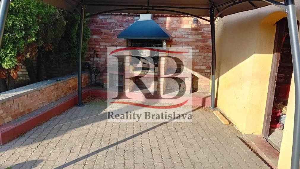 Zariadený 3i rodinný dom v obci Gajary