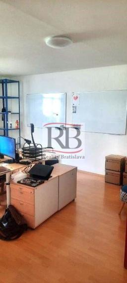 Komerčné priestory na prenájom - Bratislava I