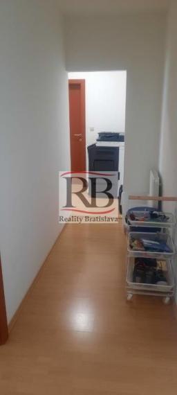 Komerčné priestory na prenájom - Bratislava I