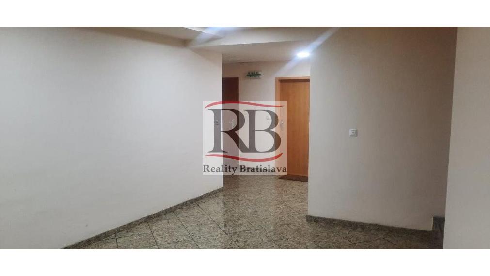 Komerčné priestory na prenájom - Bratislava I