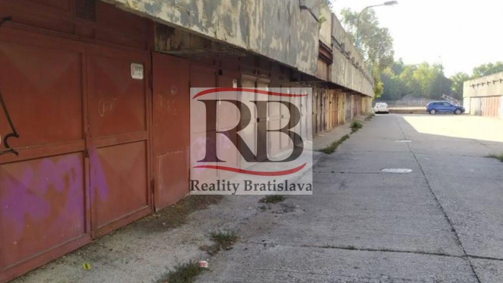 Garáž 18 m2 v Podunajských Biskupiciach - Dudvážska ul. predaj
