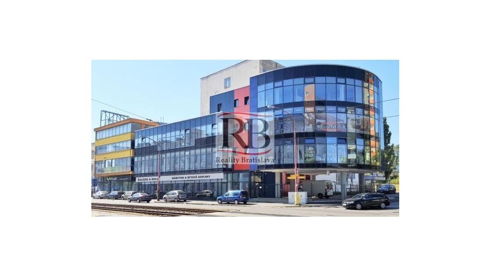 Skladový priestor, v blízkosti Figara, 200 m2