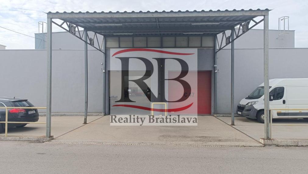 Skladový priestor v blízkosti letiska na prenájom