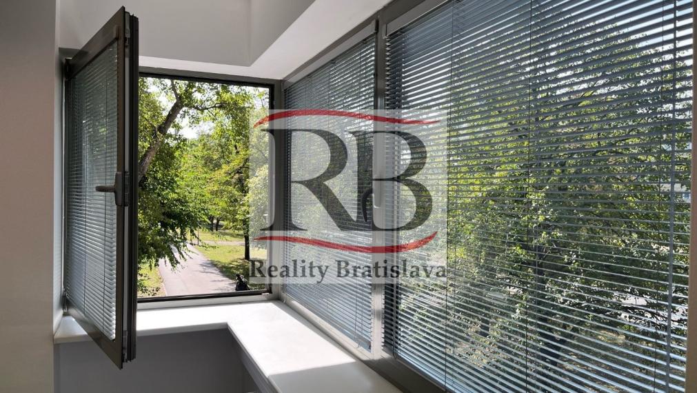Kancelária na prenájom v Bratislave v Ružinovskej novostavbe