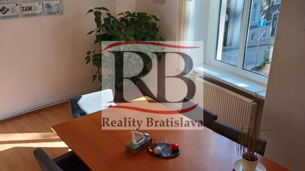 Kancelársky celok s možnosťou bývania, v blízkosti Hl. vlakovej stanice, Jelenia ulica- BAI