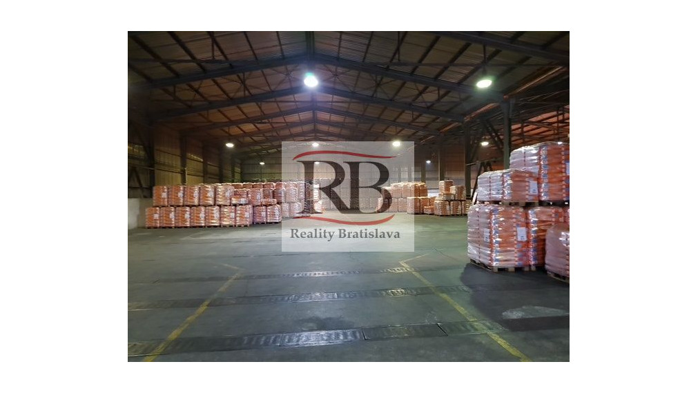Skladová hala 3900 m2 na prenájom Trnava, Zavar