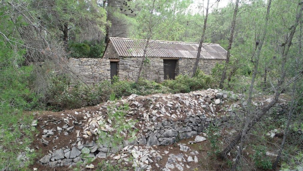 Pozemok s nehnuteľnosťou a výhľadom na more, Prigradica, ostrov Korčula