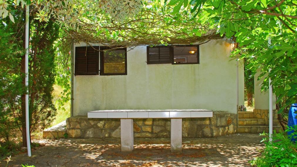 Pôvabný dom s dvomi terasami v srdci Visu, blízko pláže