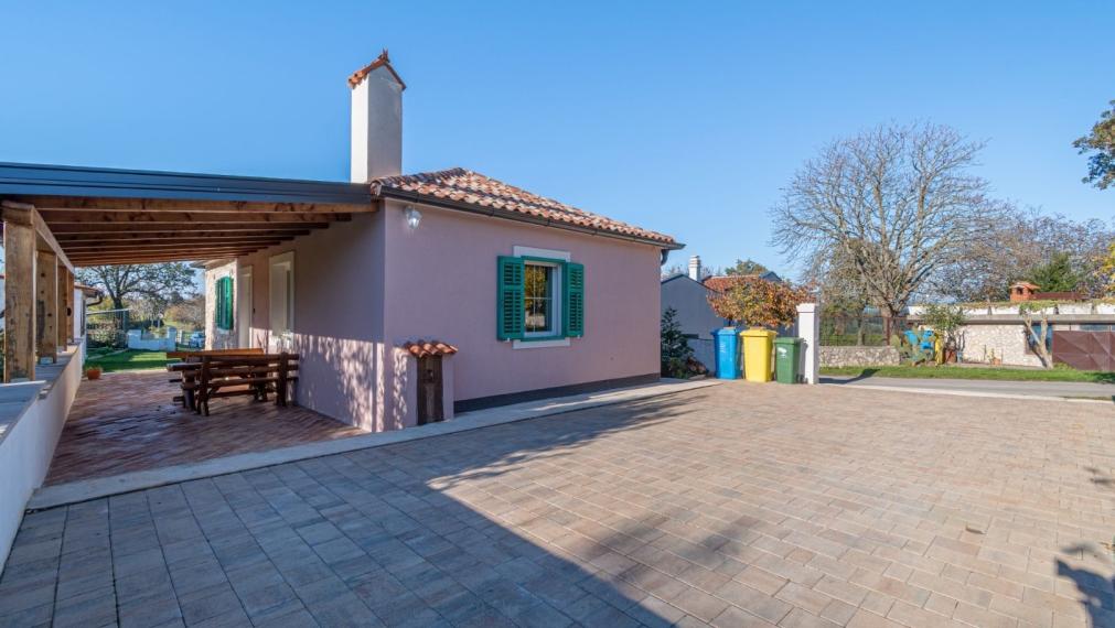 Dom na predaj, Barban, 66.00m²