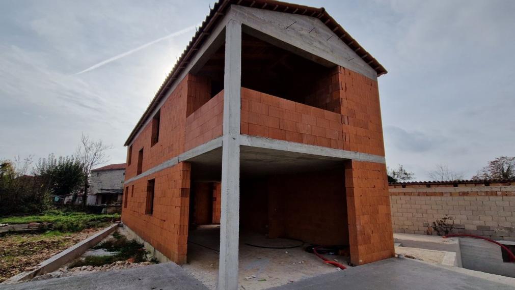 Pokojný istrijský dom na predaj: Ideálna investícia alebo dovolenkový únik