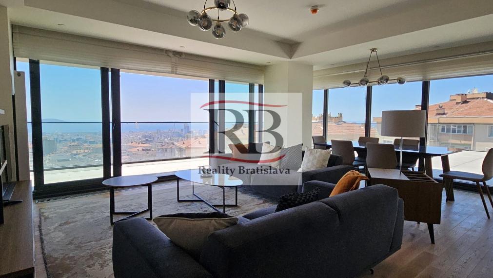 Na kľúč pripravené byty s výhľadom na more v bezpečnom komplexe v Istanbule, Maltepe