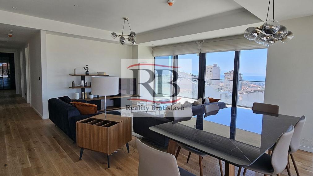 Na kľúč pripravené byty s výhľadom na more v bezpečnom komplexe v Istanbule, Maltepe