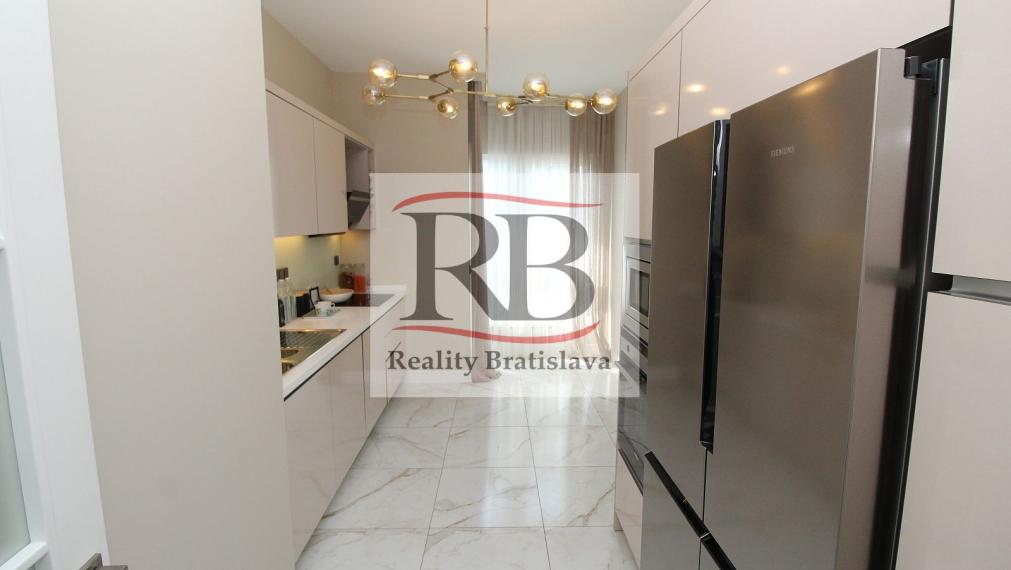 Investičné byty na Basın Ekspres v Istanbule, Bağcılar