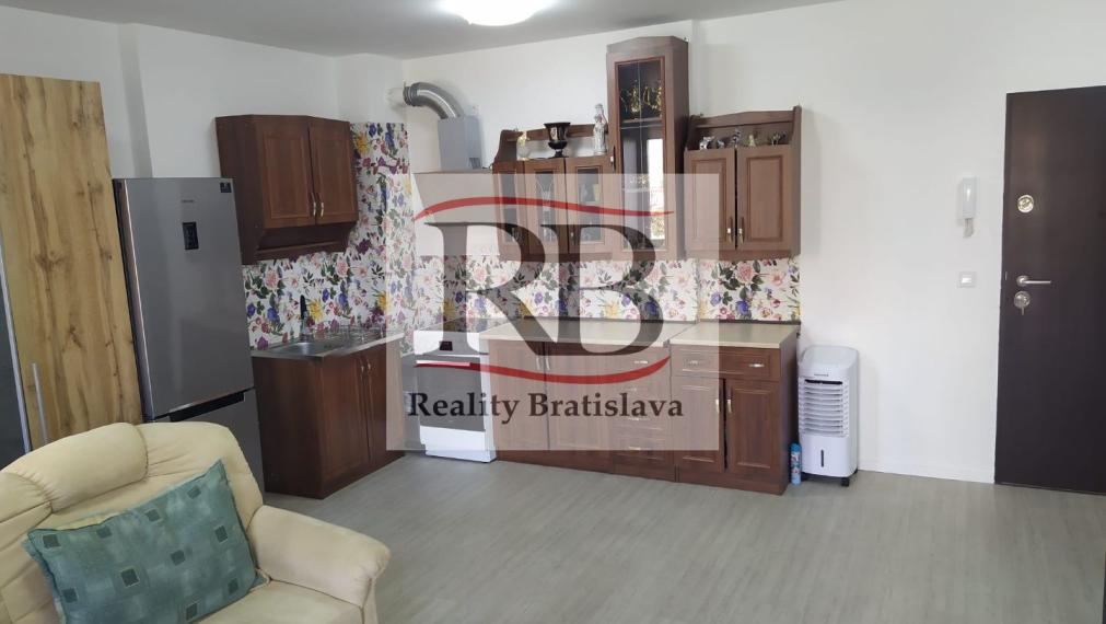 MIMORIADNA PONUKA !  2-izbový byt v novostavbe s parkovacím státím