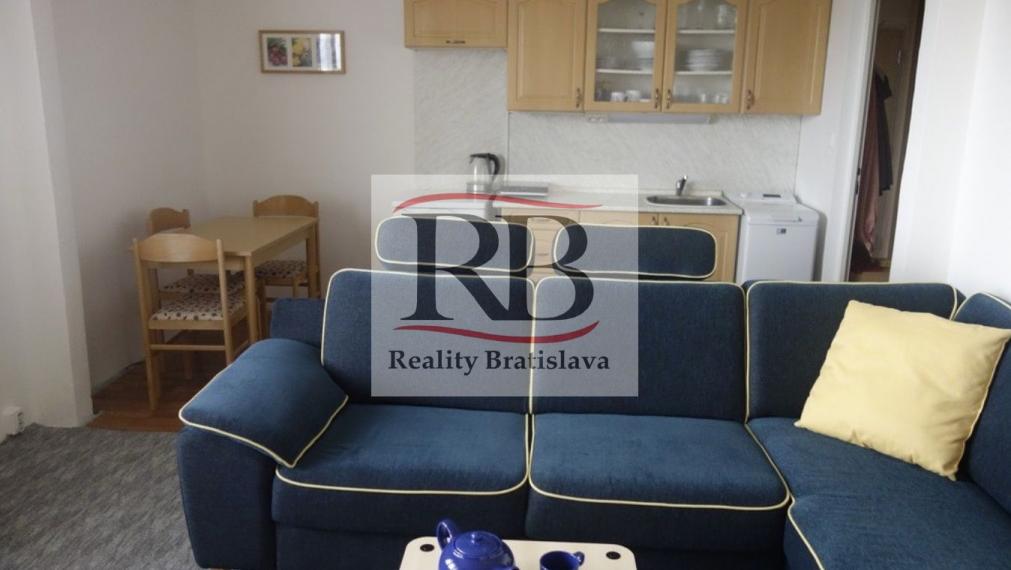 Prenájom 1i bytu v skvelej lokalite na Haburskej ul.