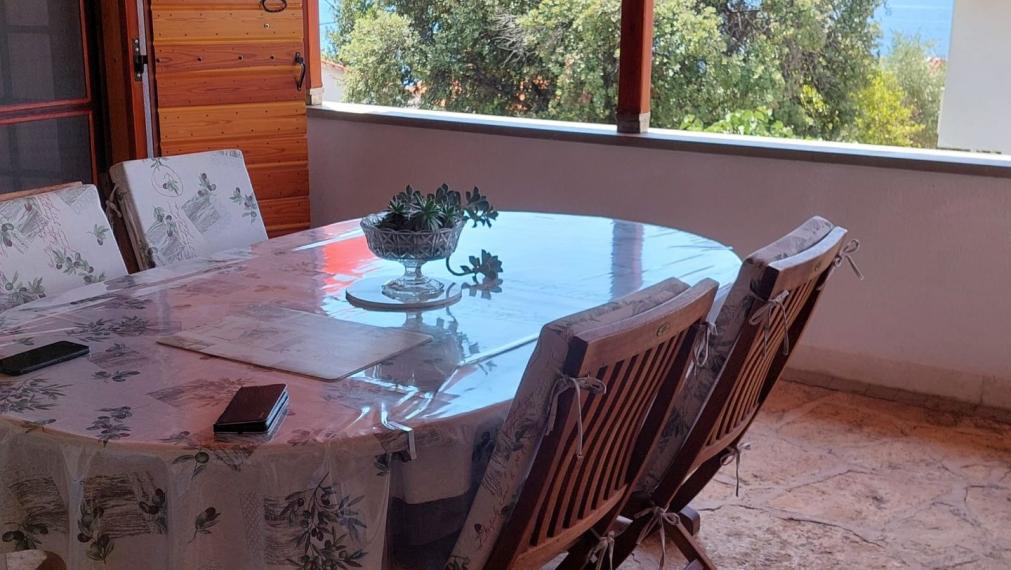 Trogir, Seget Vranjica – Vila s 3 apartmánmi