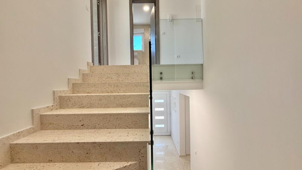 Moderný dom v pokojnom prostredí, Debeljak, Sukošan, 230 m², dom A